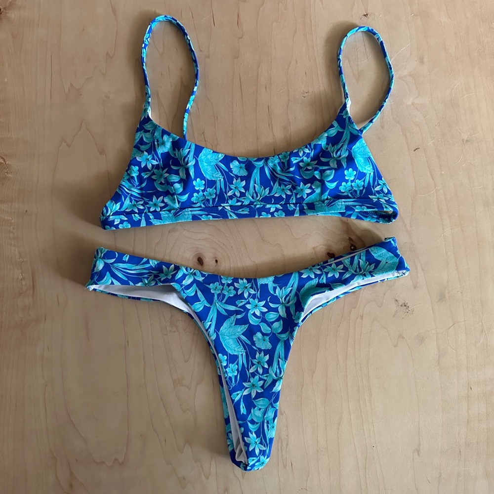 Small Blue Floral Bright Swimwear Bikini Set